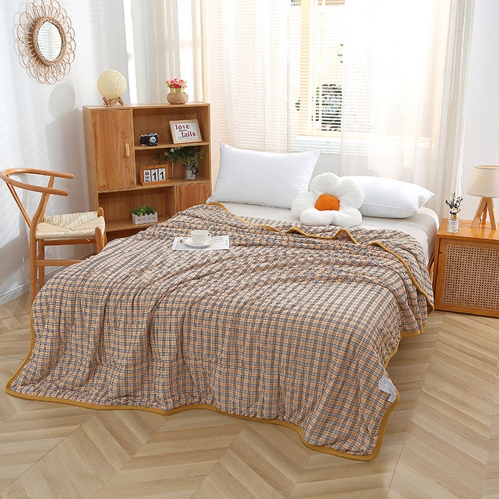 91家纺网 家纺一手货源 找家纺 贝兰仙奴 2025春夏新款针织棉格子印花夏被夏凉被空调被 宝莉格