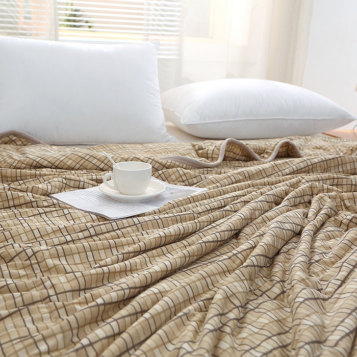 91家纺网 家纺一手货源 找家纺 贝兰仙奴 2025春夏新款针织棉格子印花夏被夏凉被空调被 贝格黄