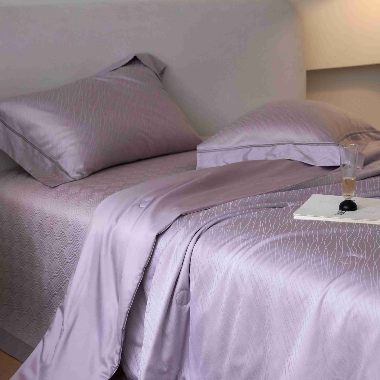 91家纺网 家纺一手货源 找家纺 2025春夏新款天丝棉提花夏被夏凉被空调被四件套床盖款 织锦【券后不低于538】 织锦 紫色