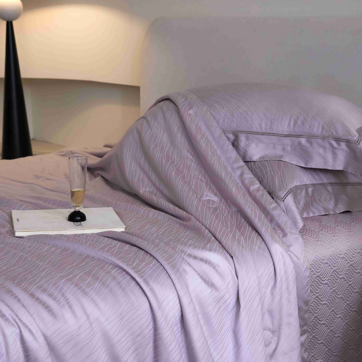 91家纺网 家纺一手货源 找家纺 2025春夏新款天丝棉提花夏被夏凉被空调被四件套床盖款 织锦【券后不低于538】 织锦 紫色