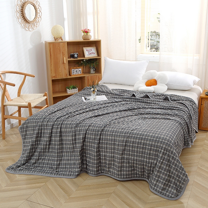 91家纺网 家纺一手货源 找家纺 贝兰仙奴 2025春夏新款针织棉格子印花夏被夏凉被空调被 贝格灰