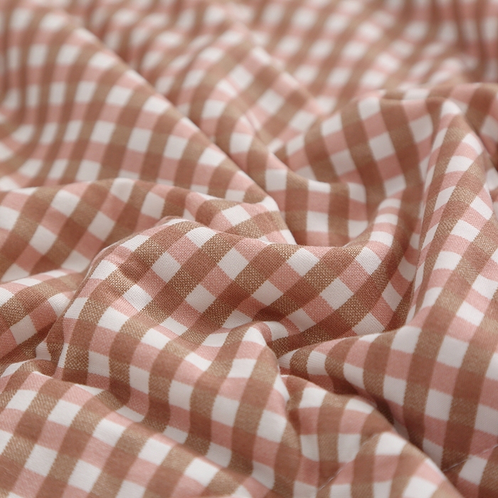 91家纺网 家纺一手货源 找家纺 贝兰仙奴 2025春夏新款针织棉格子印花夏被夏凉被空调被 小豆沙格