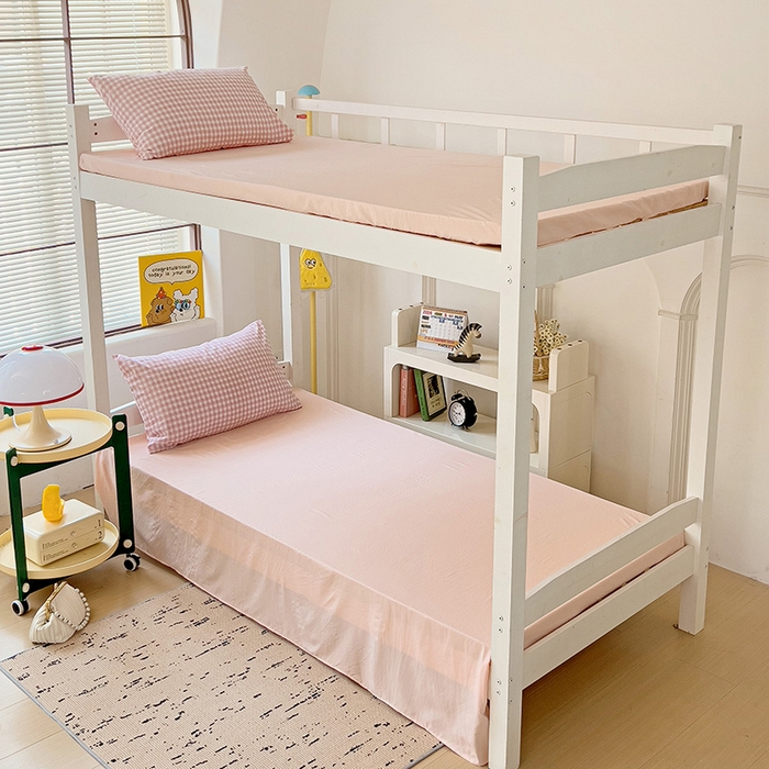 91家纺网 家纺一手货源 找家纺 海岛哥哥 2025新款云朵棉宿舍学生三件套 小格浅粉