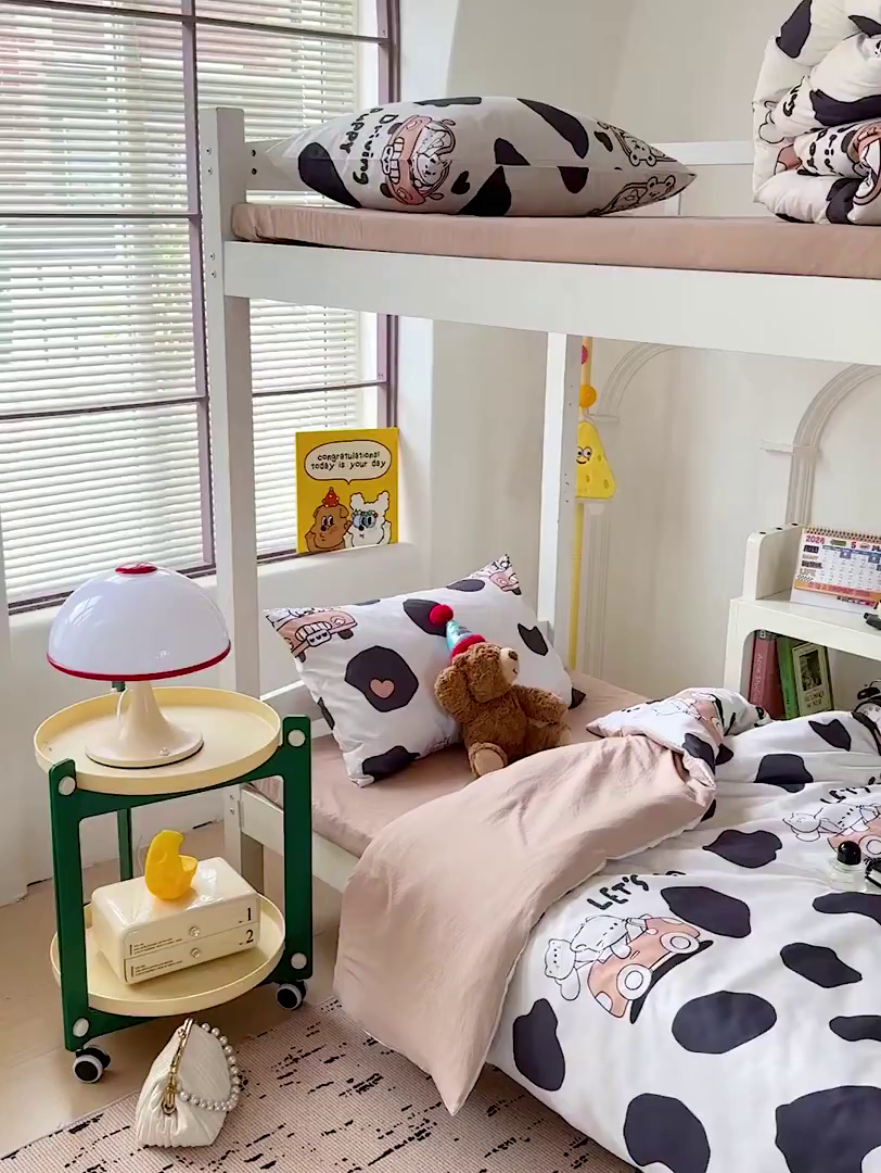 91家纺网 家纺一手货源 找家纺 海岛哥哥 2025新款云朵棉宿舍学生三件套 快乐假期