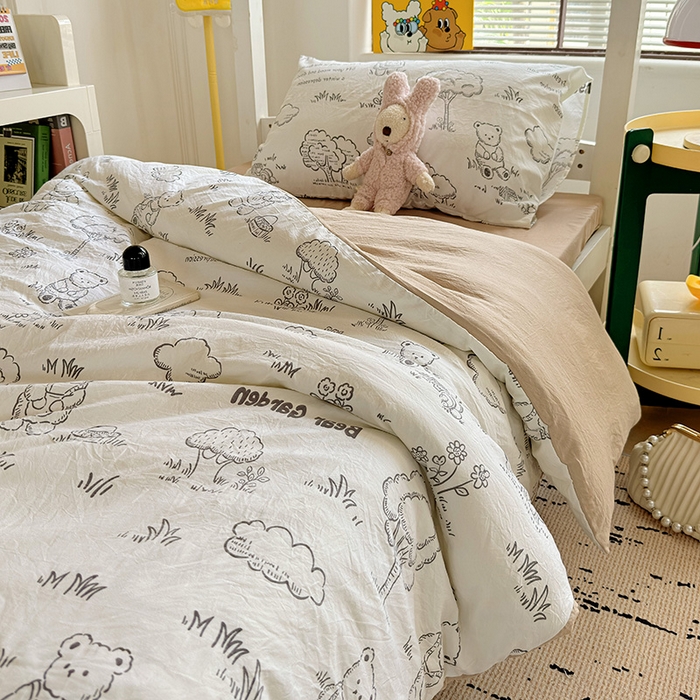91家纺网 家纺一手货源 找家纺 海岛哥哥 2025新款云朵棉宿舍学生三件套 熊宝乐园