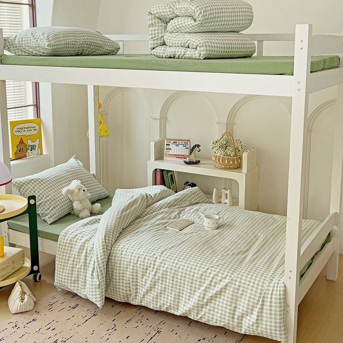 91家纺网 家纺一手货源 找家纺 海岛哥哥 2025新款云朵棉宿舍学生三件套 小格浅绿