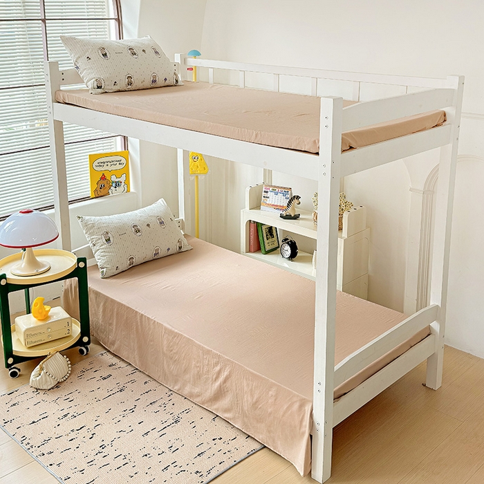 91家纺网 家纺一手货源 找家纺 海岛哥哥 2025新款云朵棉宿舍学生三件套 童年玩偶