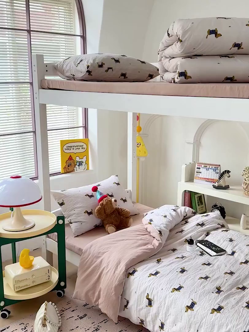 91家纺网 家纺一手货源 找家纺 海岛哥哥 2025新款云朵棉宿舍学生三件套 腊肠狗