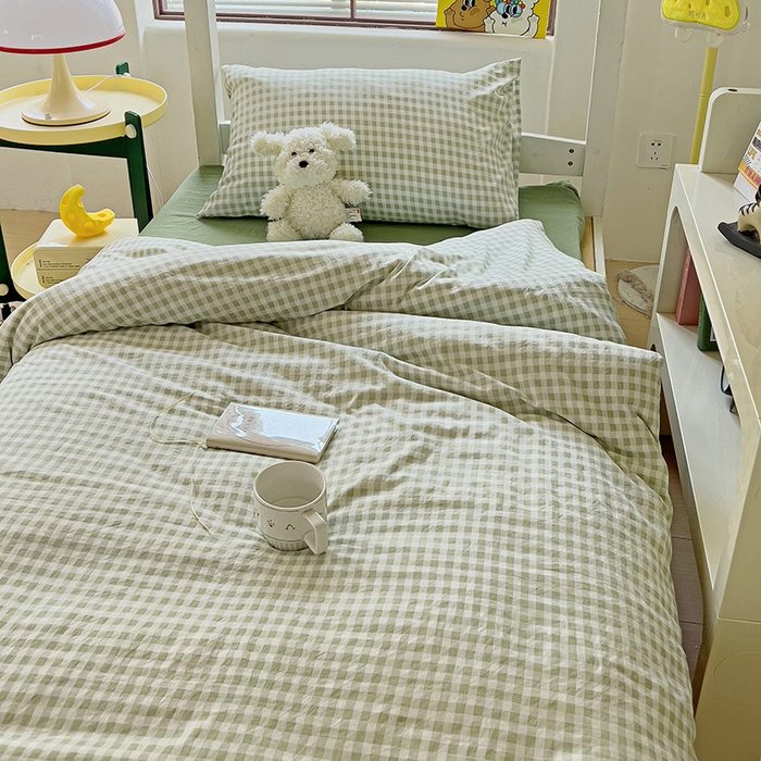 91家纺网 家纺一手货源 找家纺 港岛妹妹 2025新款宿舍学生三件套 小格浅绿