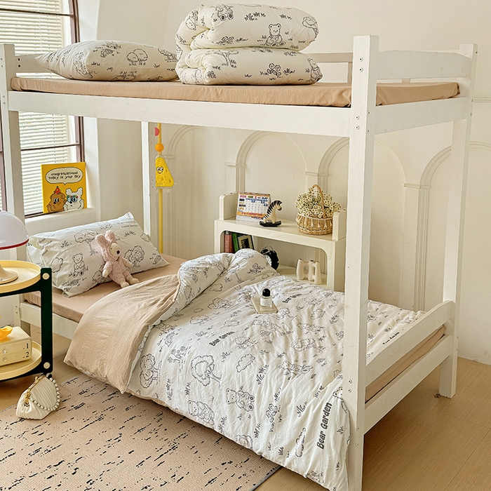 91家纺网 家纺一手货源 找家纺 港岛妹妹 2025新款宿舍学生三件套 熊宝乐园