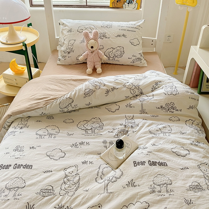 91家纺网 家纺一手货源 找家纺 港岛妹妹 2025新款宿舍学生三件套 熊宝乐园