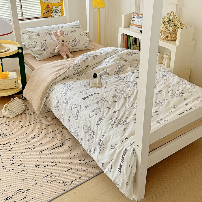 91家纺网 家纺一手货源 找家纺 港岛妹妹 2025新款宿舍学生三件套 熊宝乐园