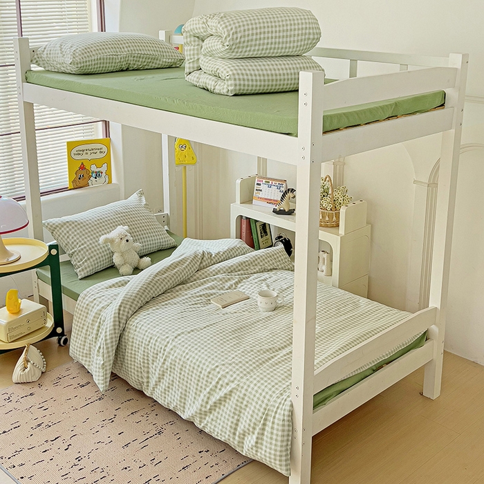 91家纺网 家纺一手货源 找家纺 港岛妹妹 2025新款宿舍学生三件套 小格浅绿