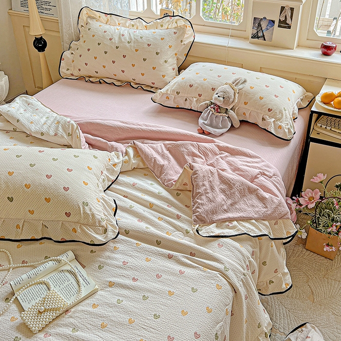 91家纺网 家纺一手货源 找家纺 仟网汇 2025新款云感赫本风皱皱纱夏被四件套 赫本-爱心