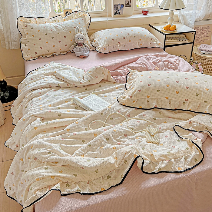 91家纺网 家纺一手货源 找家纺 仟网汇 2025新款云感赫本风皱皱纱夏被四件套 赫本-爱心