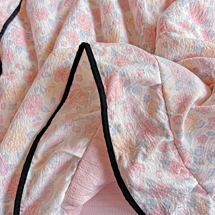 91家纺网 家纺一手货源 找家纺 仟网汇 2025新款云感赫本风皱皱纱夏被四件套 赫本-春风里