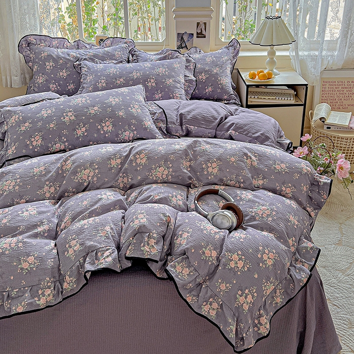 91家纺网 家纺一手货源 找家纺 仟网汇 2025新款云感赫本风皱皱纱夏被四件套 赫本-豆蔻紫