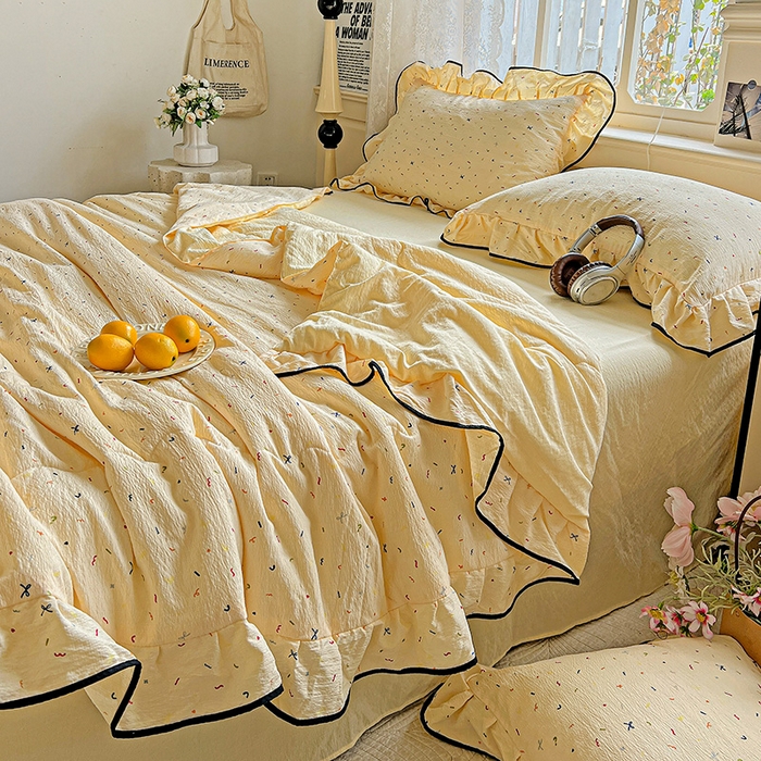 91家纺网 家纺一手货源 找家纺 仟网汇 2025新款云感赫本风皱皱纱夏被四件套 赫本-芝士奶盖