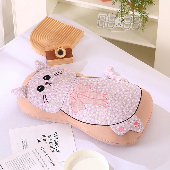 91家纺网 家纺一手货源 找家纺 蔻眠 叮叮猫-全棉卡通荞麦枕儿童学生成人护颈枕芯 叮叮猫-浅紫