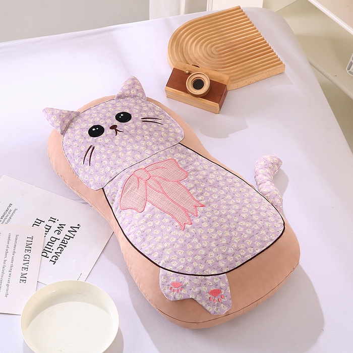 91家纺网 家纺一手货源 找家纺 蔻眠 叮叮猫-全棉卡通荞麦枕儿童学生成人护颈枕芯 叮叮猫-浅紫