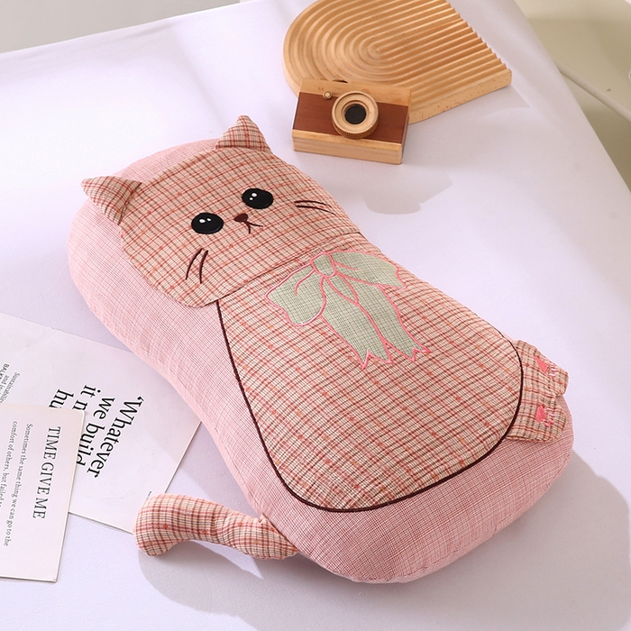 91家纺网 家纺一手货源 找家纺 蔻眠 叮叮猫-全棉卡通荞麦枕儿童学生成人护颈枕芯 叮叮猫-玉色