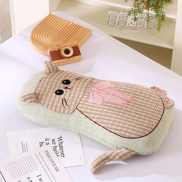 91家纺网 家纺一手货源 找家纺 蔻眠 叮叮猫-全棉卡通荞麦枕儿童学生成人护颈枕芯 叮叮猫-咖色