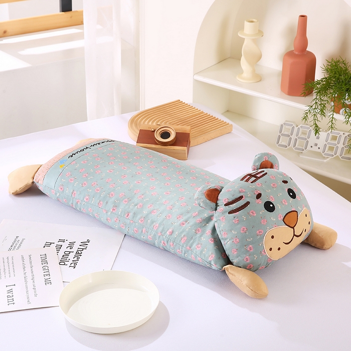 91家纺网 家纺一手货源 找家纺 蔻眠 乖乖虎-全棉卡通荞麦枕儿童学生成人护颈枕芯 乖乖虎-蓝花