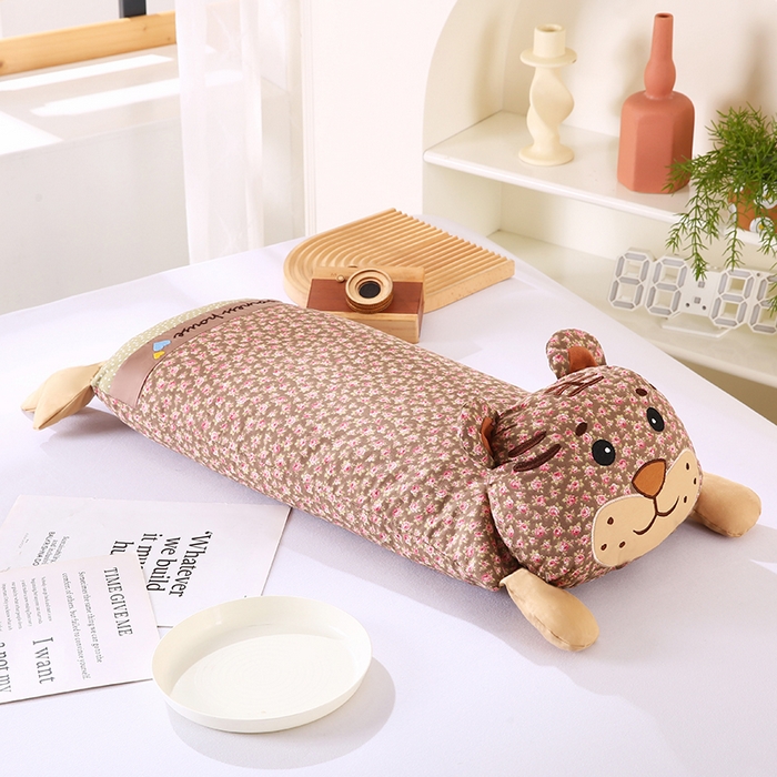 91家纺网 家纺一手货源 找家纺 蔻眠 乖乖虎-全棉卡通荞麦枕儿童学生成人护颈枕芯 乖乖虎-咖色