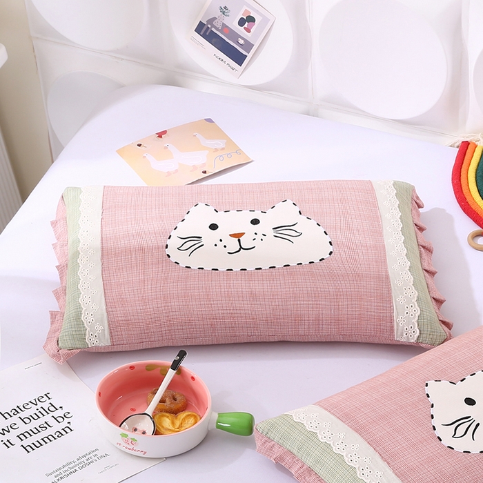 91家纺网 家纺一手货源 找家纺 蔻眠 洛可可猫-全棉卡通刺绣荞麦护颈枕芯儿童学生成人枕头 洛可可猫-粉色