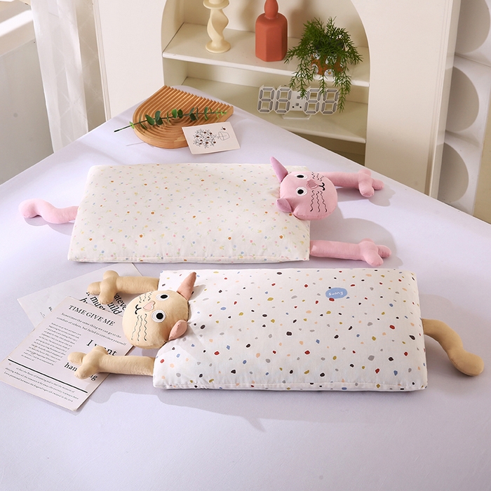 91家纺网 家纺一手货源 找家纺 （总）蔻眠 哇噻猫-全棉双层纱甜荞麦枕芯卡通儿童学生成人护颈枕