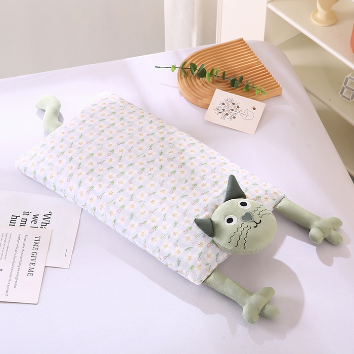 91家纺网 家纺一手货源 找家纺 蔻眠 哇噻猫-全棉双层纱甜荞麦枕芯卡通儿童学生成人护颈枕 哇噻猫-绿色