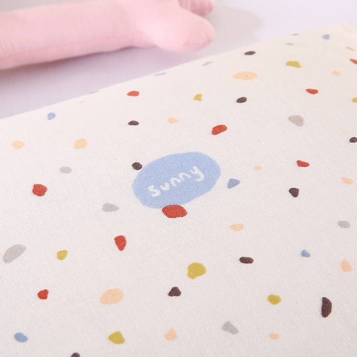 91家纺网 家纺一手货源 找家纺 蔻眠 哇噻猫-全棉双层纱甜荞麦枕芯卡通儿童学生成人护颈枕 哇噻猫-米黄