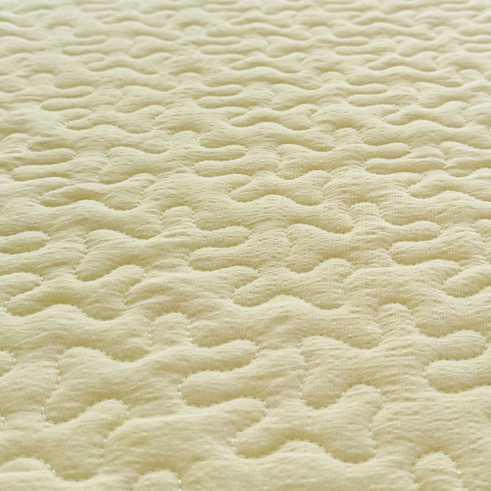 91家纺网 家纺一手货源 找家纺 仟网汇 2025新款床盖四件套夏被四件套（活套被套） 奶油波点