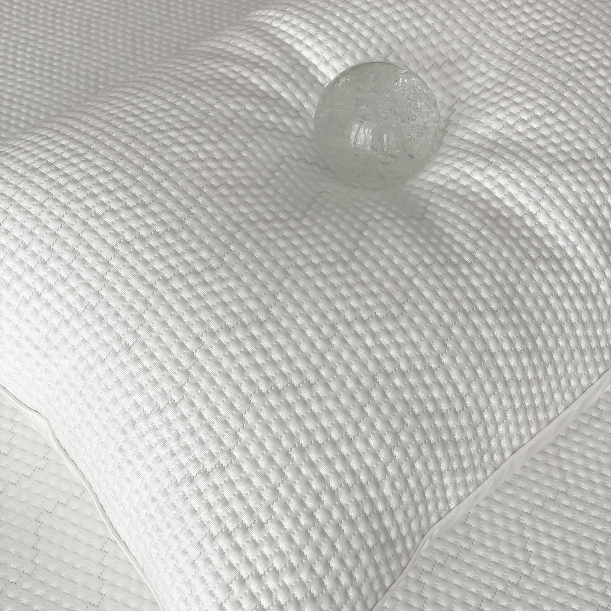 91家纺网 家纺一手货源 找家纺 赫帛 2025春夏新款日本ICE 3D Max进口冷感软凉席空调席 素编-白