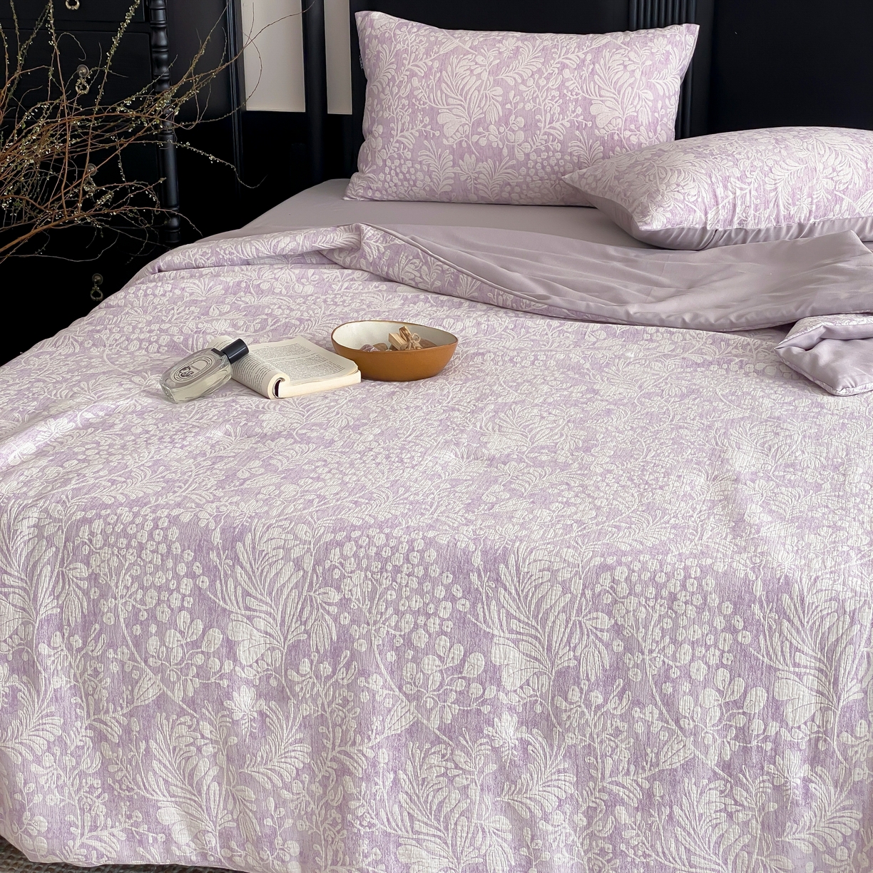 91家纺网 家纺一手货源 找家纺 赫帛 2025春夏新款全棉纯棉色织提花数码印花七草夏被夏凉被空调被 七草-紫色夏被