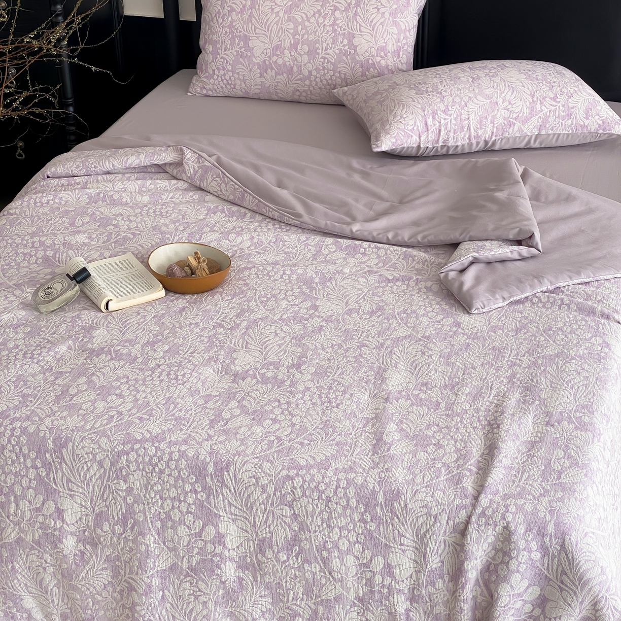 91家纺网 家纺一手货源 找家纺 赫帛 2025春夏新款全棉纯棉色织提花数码印花七草夏被夏凉被空调被 七草-紫色夏被