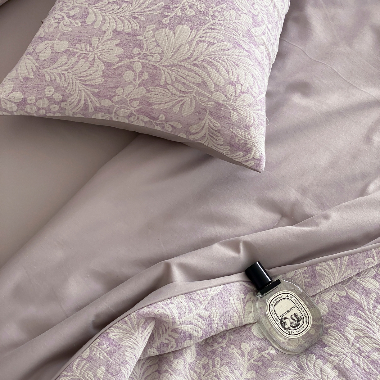 91家纺网 家纺一手货源 找家纺 赫帛 2025春夏新款全棉纯棉色织提花数码印花七草夏被夏凉被空调被 七草-紫色夏被