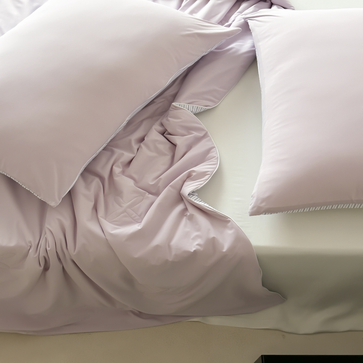 91家纺网 家纺一手货源 找家纺 赫帛 2025春夏新款冰屿双境数码印花夏被夏凉被空调被单夏被 粉色