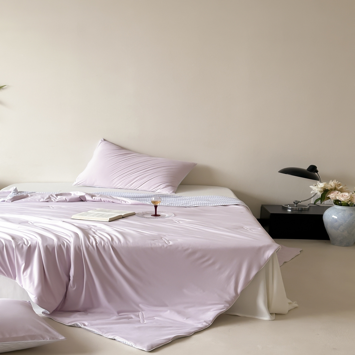 91家纺网 家纺一手货源 找家纺 赫帛 2025春夏新款冰屿双境数码印花夏被夏凉被空调被单夏被 粉色