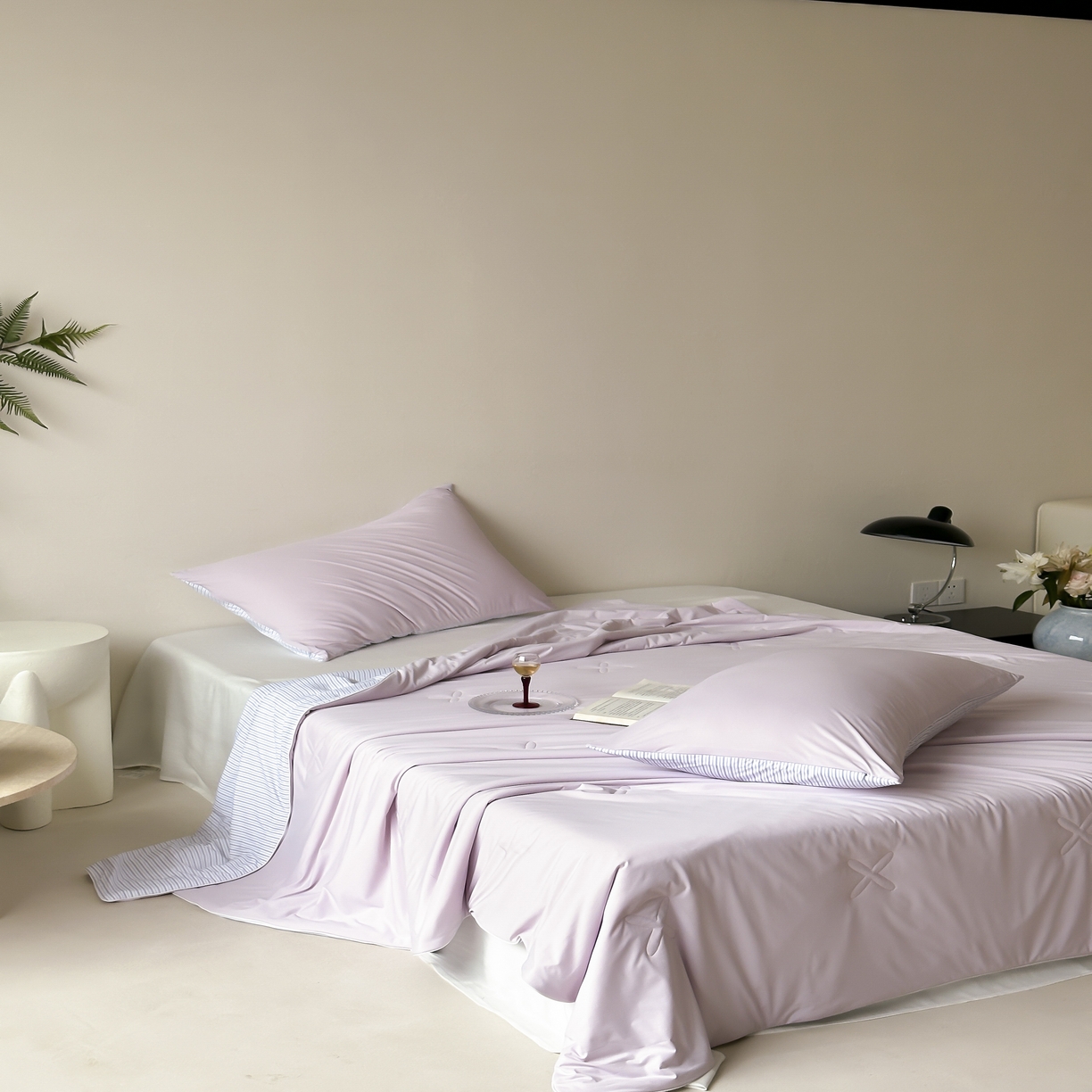 91家纺网 家纺一手货源 找家纺 赫帛 2025春夏新款冰屿双境数码印花夏被夏凉被空调被单夏被 粉色