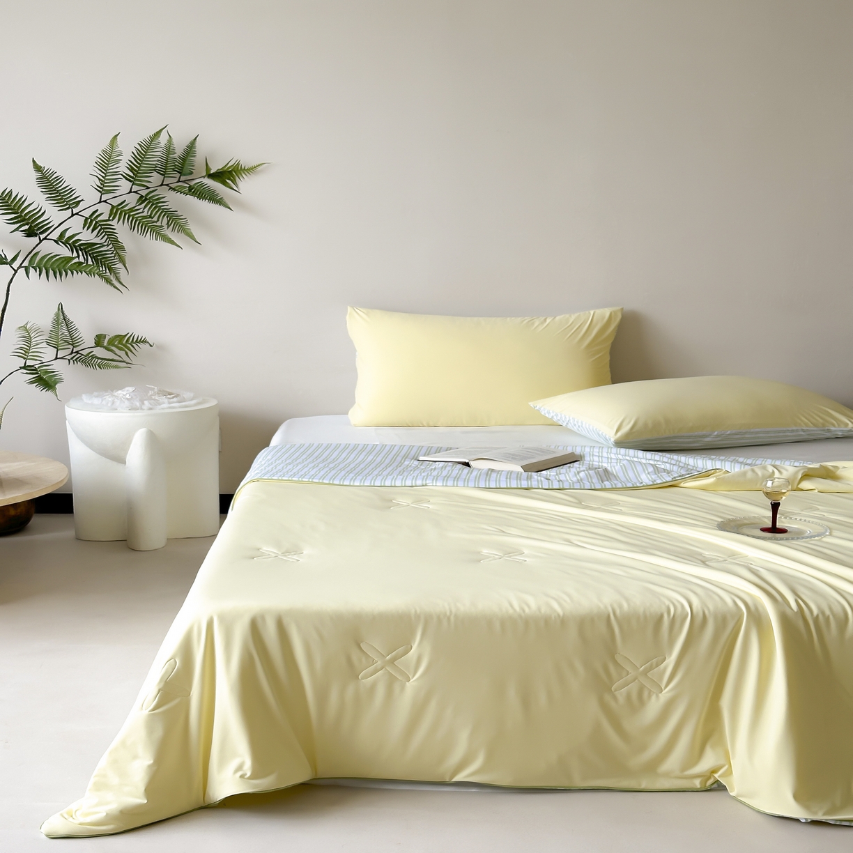 91家纺网 家纺一手货源 找家纺 赫帛 2025春夏新款冰屿双境数码印花夏被夏凉被空调被单夏被 黄色