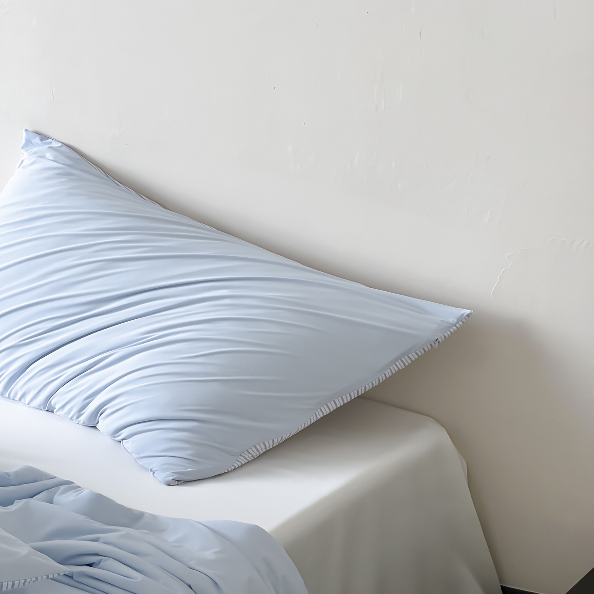 91家纺网 家纺一手货源 找家纺 赫帛 2025春夏新款冰屿双境数码印花夏被夏凉被空调被单夏被 蓝色