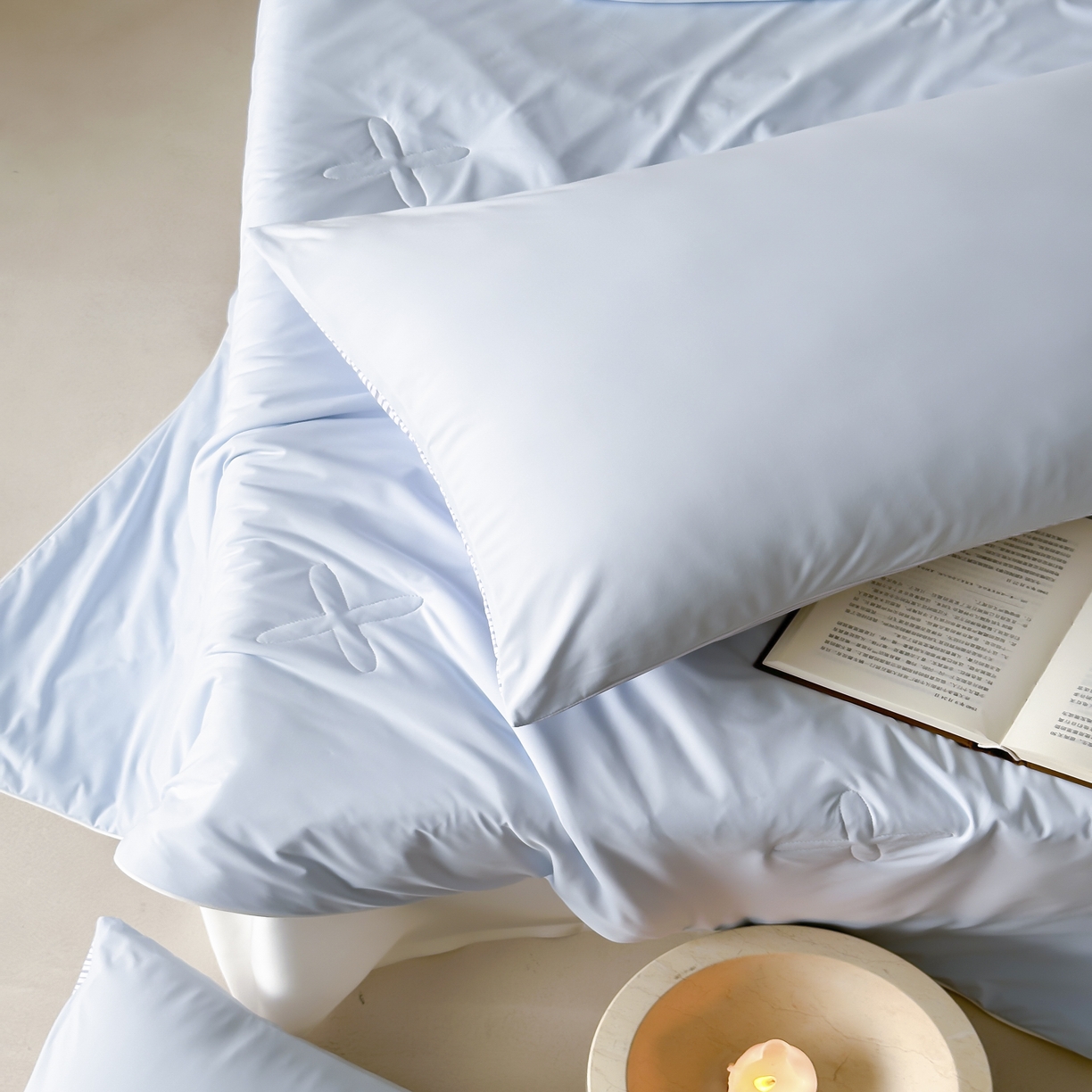 91家纺网 家纺一手货源 找家纺 赫帛 2025春夏新款冰屿双境数码印花夏被夏凉被空调被单夏被 蓝色