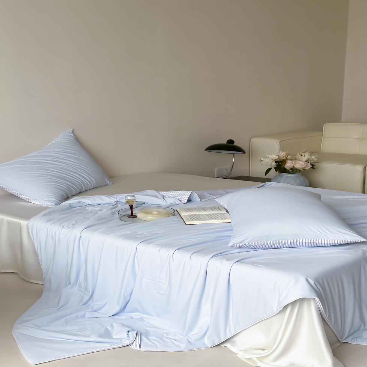 91家纺网 家纺一手货源 找家纺 赫帛 2025春夏新款冰屿双境数码印花夏被夏凉被空调被单夏被 蓝色