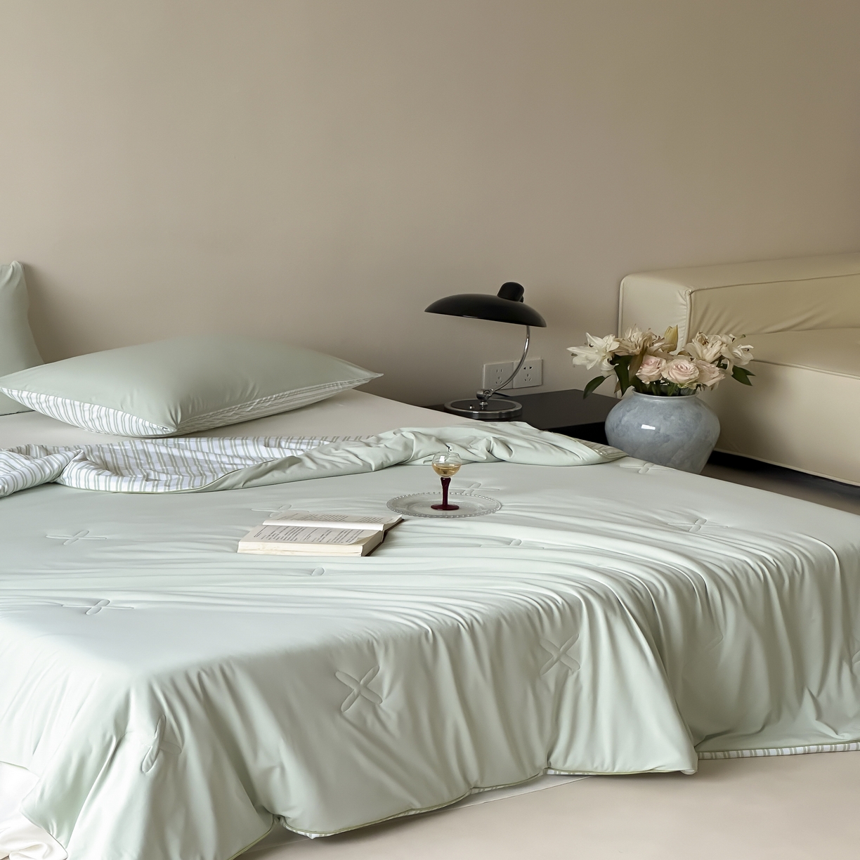 91家纺网 家纺一手货源 找家纺 赫帛 2025春夏新款冰屿双境数码印花夏被夏凉被空调被单夏被 绿色