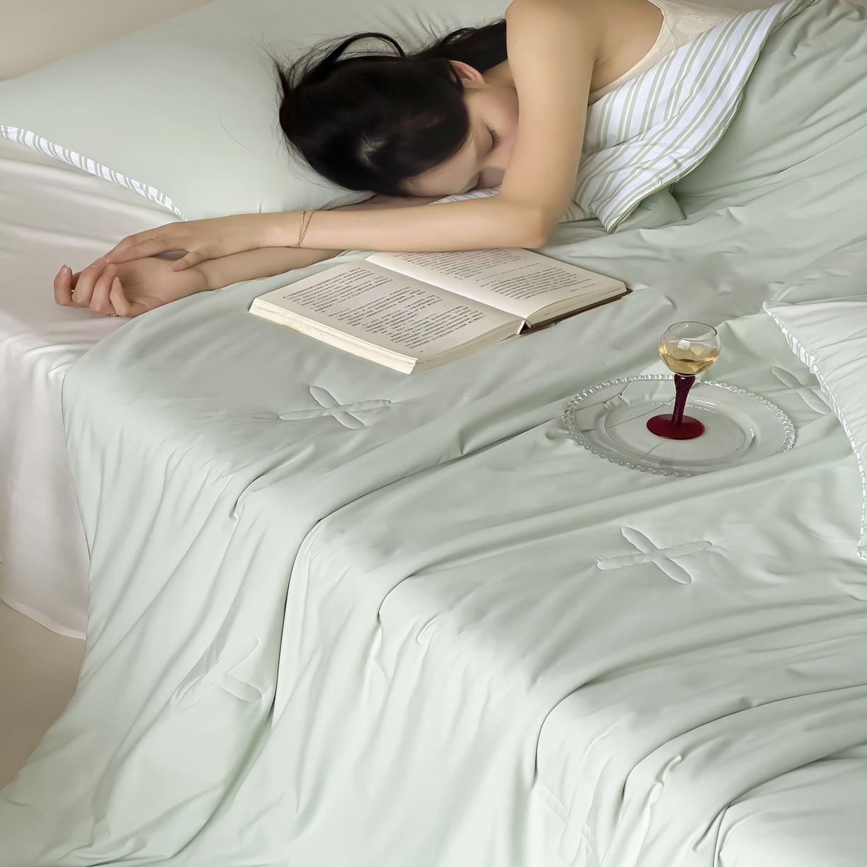 91家纺网 家纺一手货源 找家纺 赫帛 2025春夏新款冰屿双境数码印花夏被夏凉被空调被单夏被 绿色