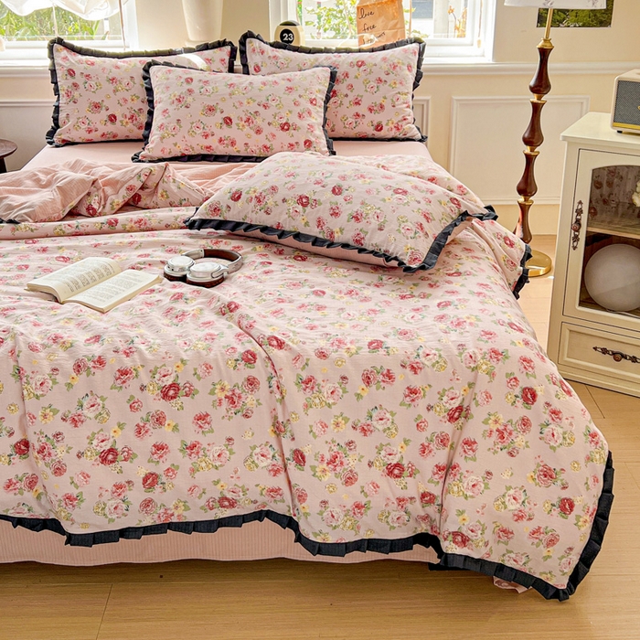 91家纺网 家纺一手货源 找家纺 仟网汇 2025新款赫本风四件套 赫本风-玫瑰花园粉