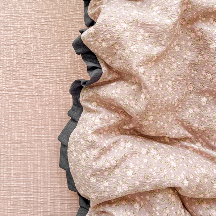 91家纺网 家纺一手货源 找家纺 仟网汇 2025新款赫本风四件套 赫本风-山野栀子