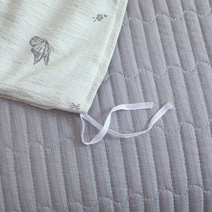 91家纺网 家纺一手货源 找家纺 仟网汇 2025新款亲肤皱皱棉四件套皱皱纱四件套 蝴蝶梦