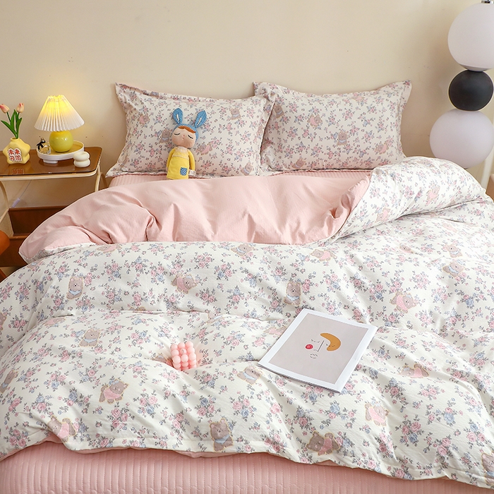 91家纺网 家纺一手货源 找家纺 仟网汇 2025新款亲肤皱皱棉四件套皱皱纱四件套 花园里